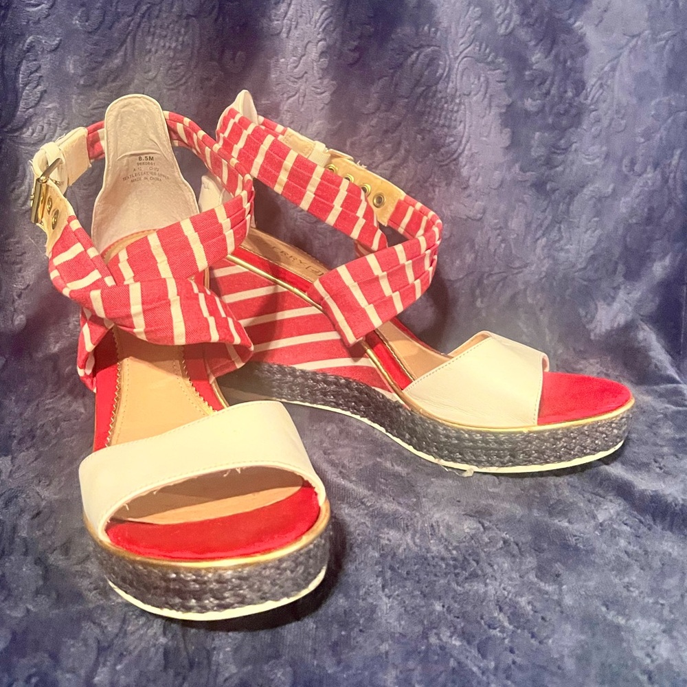 Sperry Wedges